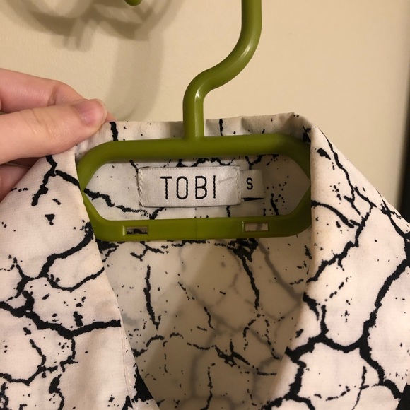 Marble Print Button Up Blouse - Picture 7 of 12